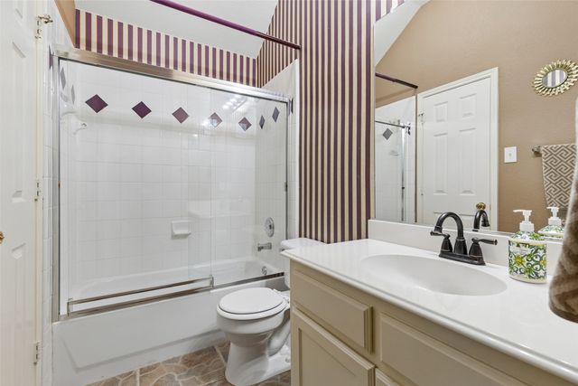 7918 Kings Court, Rowlett, TX 75089
