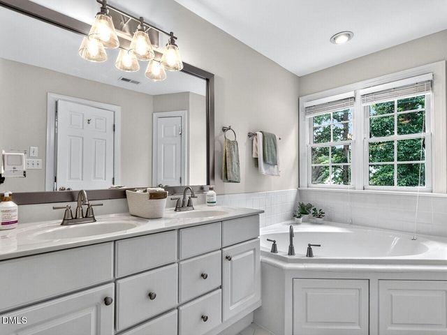 101 Sevenstone Drive, Cary, NC 27513