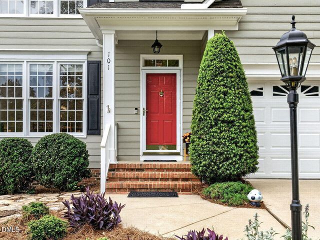 101 Sevenstone Drive, Cary, NC 27513