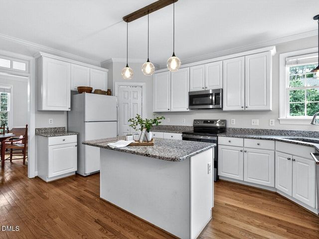 101 Sevenstone Drive, Cary, NC 27513