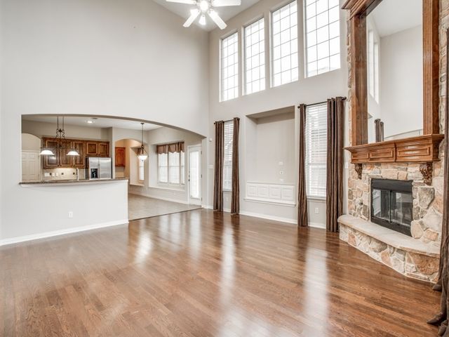 2613 Sandstone Lane, Midlothian, TX 76065