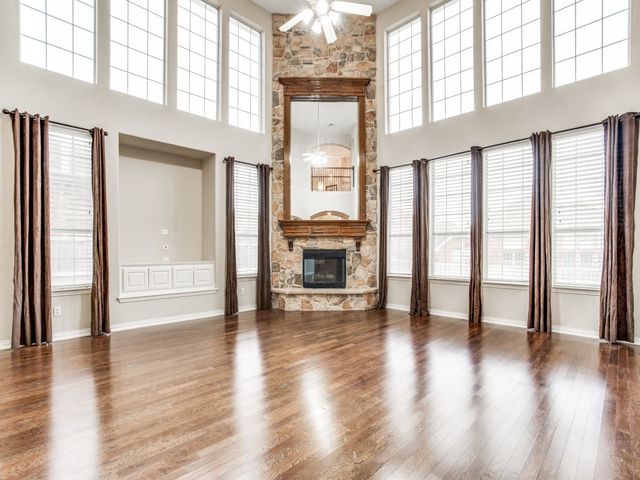 2613 Sandstone Lane, Midlothian, TX 76065