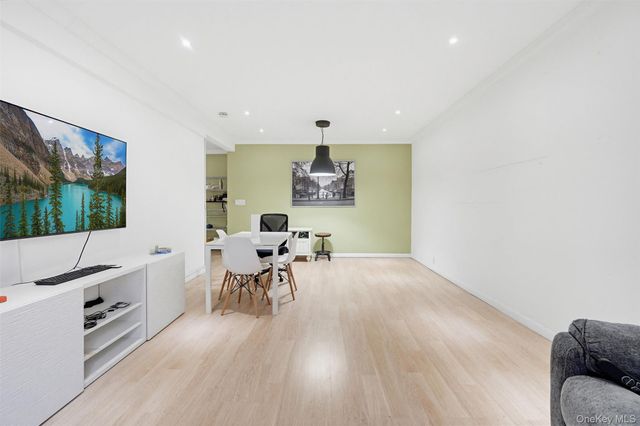 10 N Broadway 1K, White Plains, NY 10601