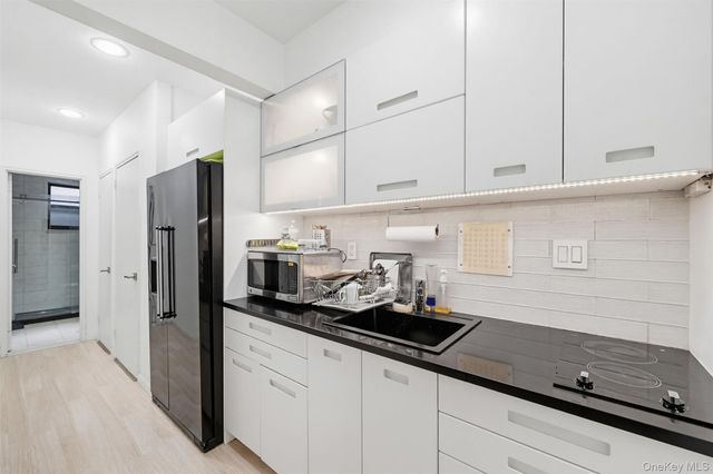 10 N Broadway 1K, White Plains, NY 10601