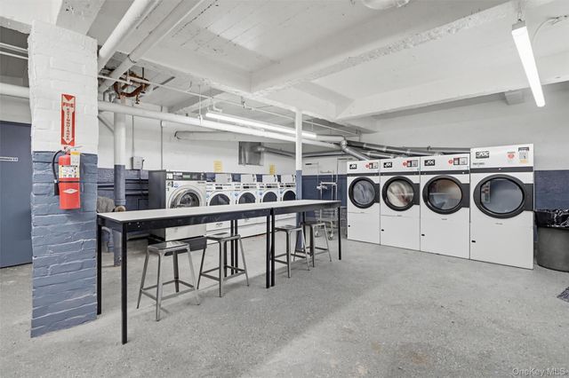 10 N Broadway 1K, White Plains, NY 10601