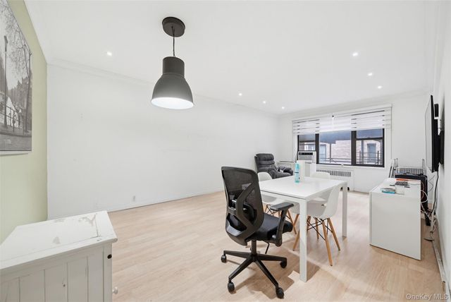 10 N Broadway 1K, White Plains, NY 10601