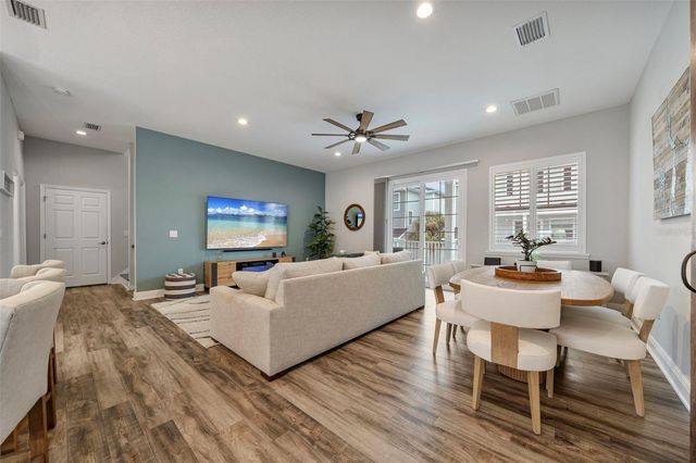 515 DOUGLAS PLACE, Dunedin, FL 34698