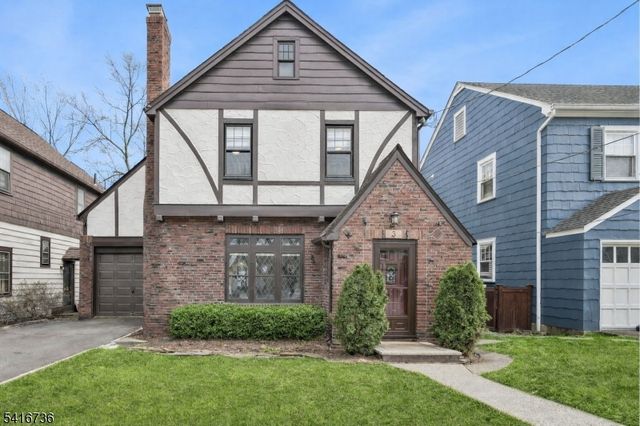 3 Hyde Rd, Bloomfield Twp., NJ 07003