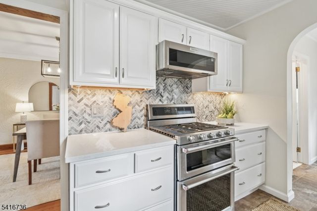 3 Hyde Rd, Bloomfield Twp., NJ 07003