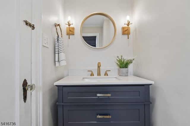 3 Hyde Rd, Bloomfield Twp., NJ 07003