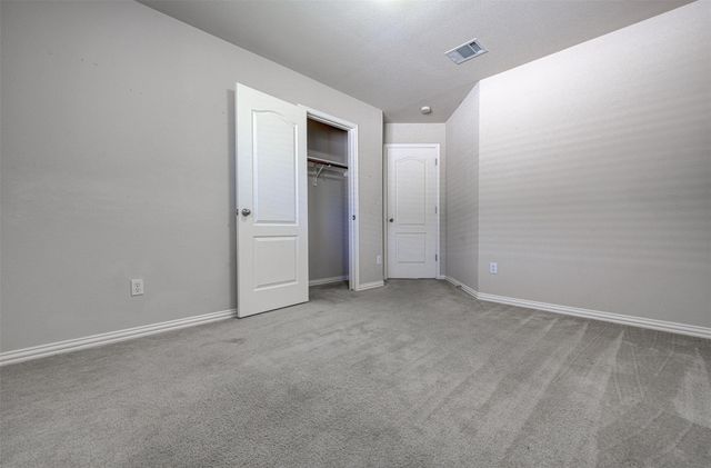 2090 Intrepid DR, Buda, TX 78610