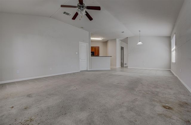 2090 Intrepid DR, Buda, TX 78610