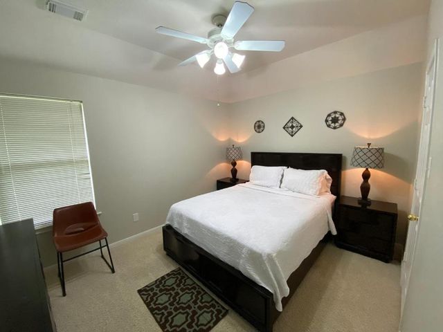 26 Baccara Place, Conroe, TX 77384