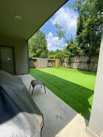 26 Baccara Place, Conroe, TX 77384