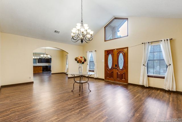 1505 30th, Hondo, TX 78861