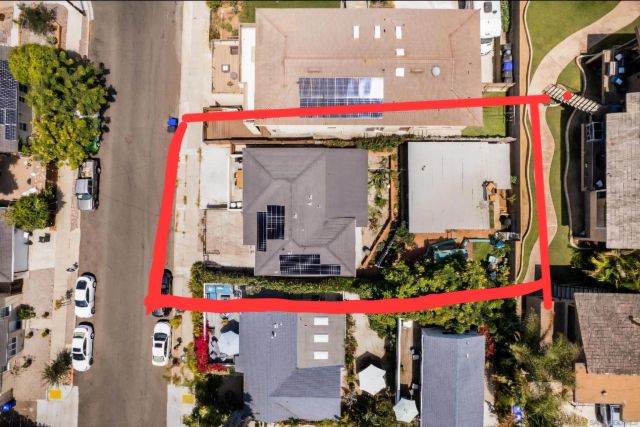 1735 Froude St, San Diego, CA 92107