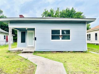 910 N Collins Street, Okmulgee, OK 74447