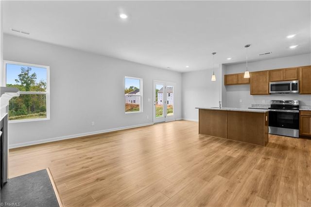 5097 Fallmeade Road, Kernersville, NC 27284