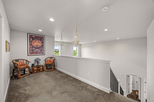 8378 Aspen Drive, West Des Moines, IA 50266