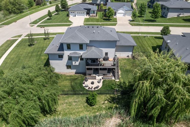 8378 Aspen Drive, West Des Moines, IA 50266