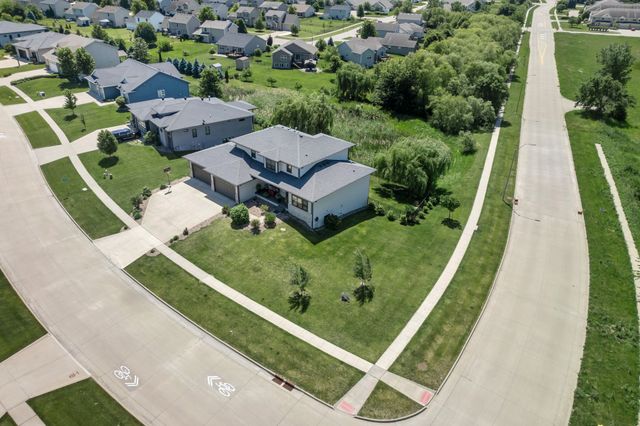 8378 Aspen Drive, West Des Moines, IA 50266