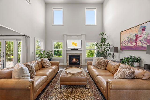 8378 Aspen Drive, West Des Moines, IA 50266