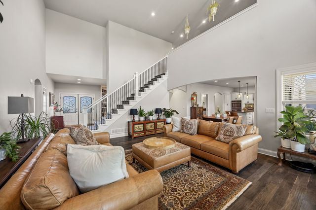 8378 Aspen Drive, West Des Moines, IA 50266