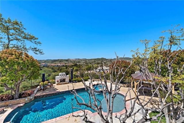 9 Winston, Coto De Caza, CA 92679