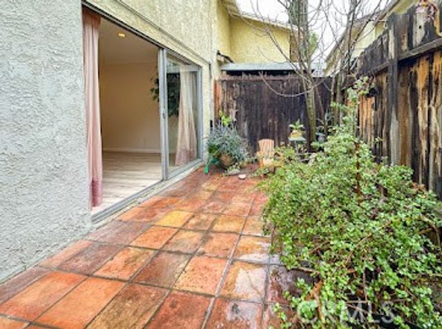 707 E Tujunga Avenue B, Burbank, CA 91501