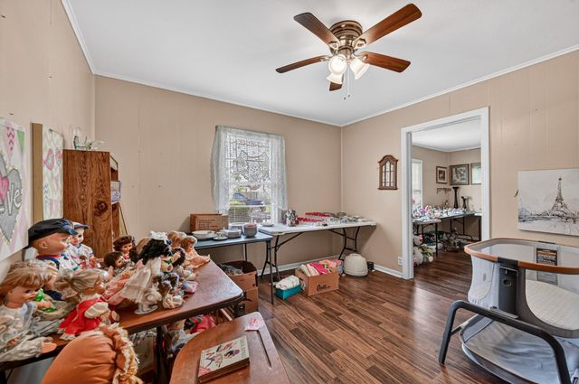 207 Hood Street, Cedar Hill, TX 75104
