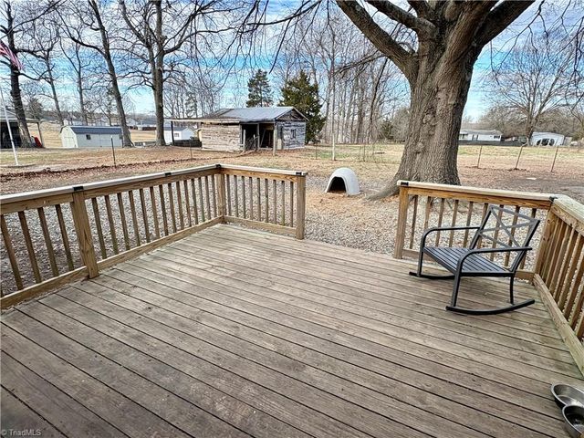 6047 Suits Road, Archdale, NC 27263