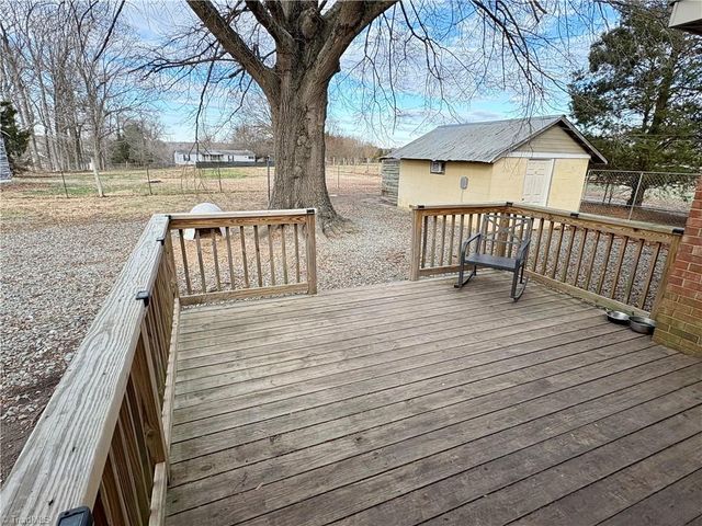 6047 Suits Road, Archdale, NC 27263