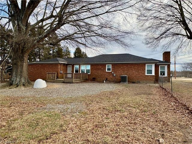 6047 Suits Road, Archdale, NC 27263