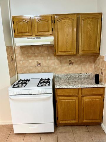 900 Glenmore Avenue, Brooklyn, NY 11208