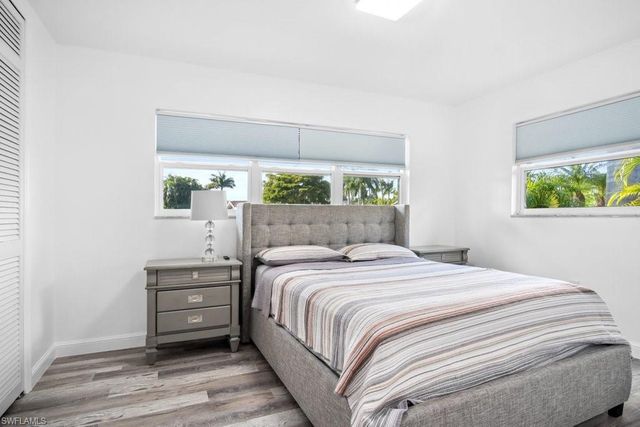 152 Coral Vine DR, Naples, FL 34110