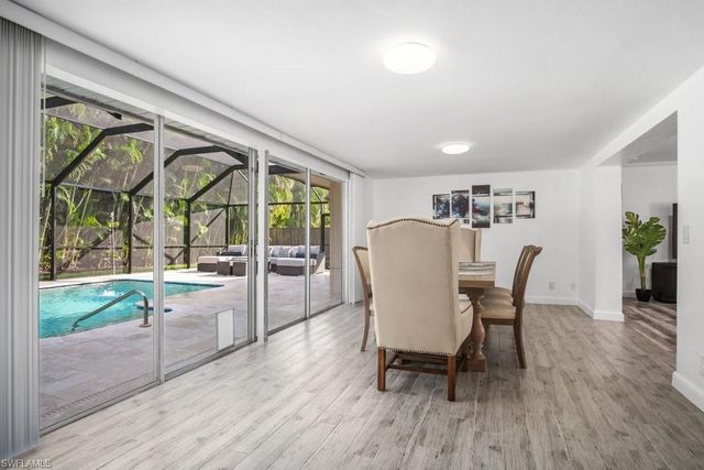 152 Coral Vine DR, Naples, FL 34110