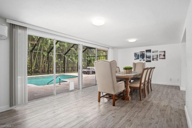 152 Coral Vine DR, Naples, FL 34110