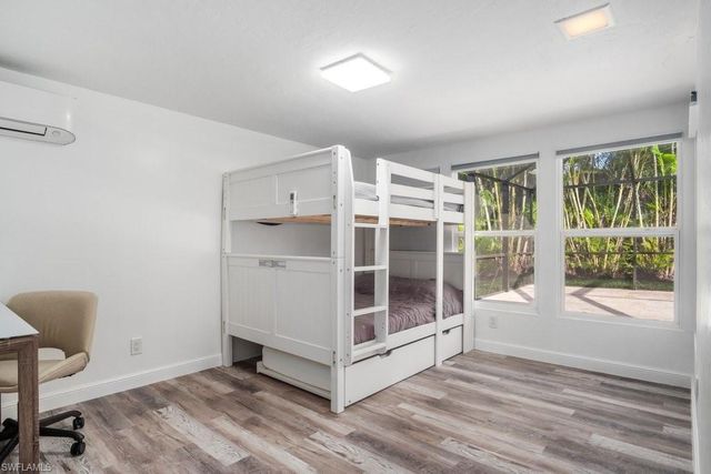 152 Coral Vine DR, Naples, FL 34110