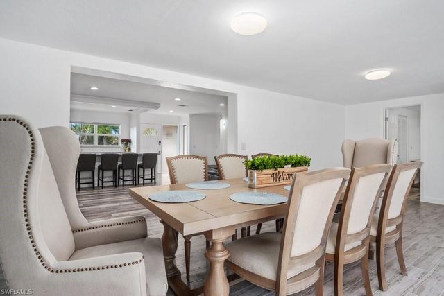 152 Coral Vine DR, Naples, FL 34110