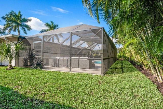 152 Coral Vine DR, Naples, FL 34110