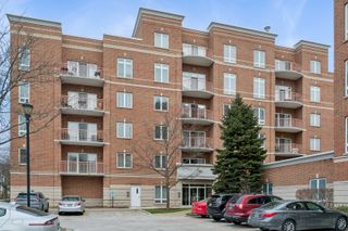 787 Graceland Avenue 202, Des Plaines, IL 60016