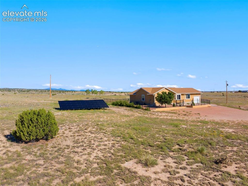 1689 N Calle Rosa Place, Pueblo West, CO 81007 — exterior