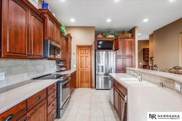 13284 County Road 27, Blair, NE 68008