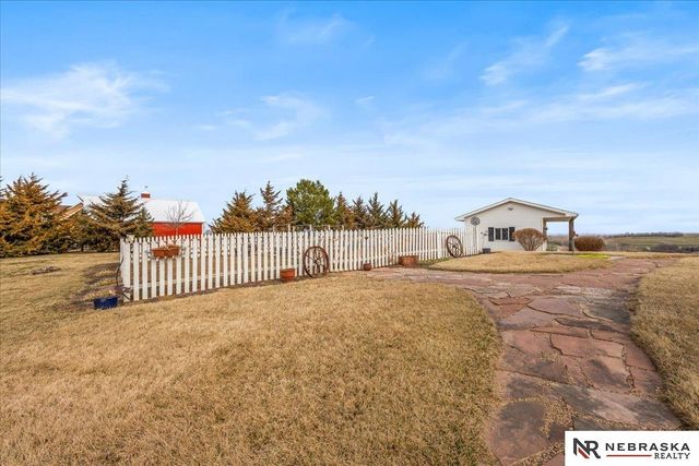 13284 County Road 27, Blair, NE 68008