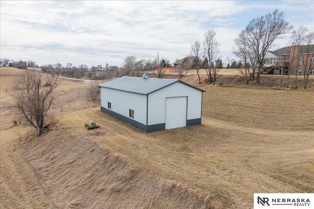 13284 County Road 27, Blair, NE 68008
