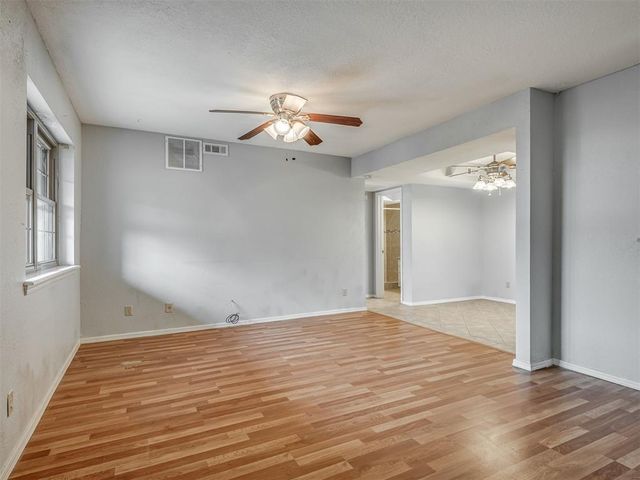 14307 N Pennsylvania Street 3F, Oklahoma City, OK 73134