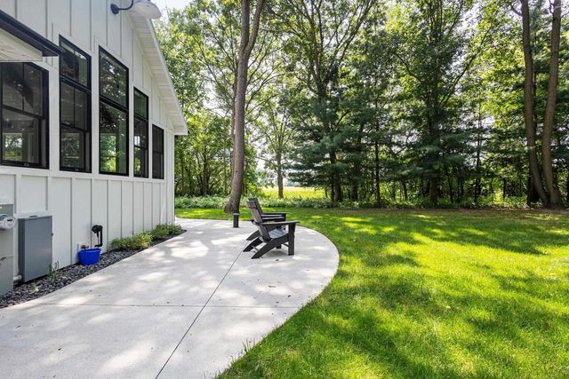 W2191 Princeton Road, Green Lake, WI 54941