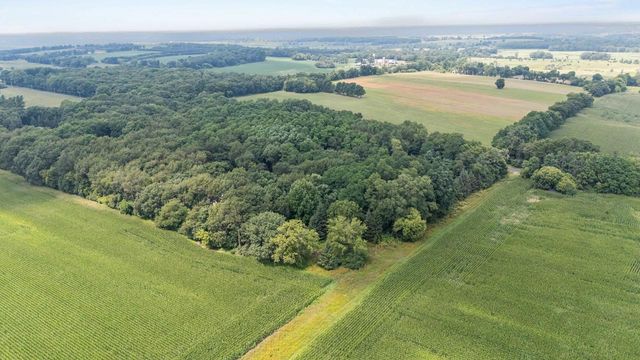 W2191 Princeton Road, Green Lake, WI 54941