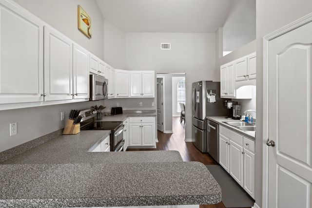 9412 Pouder Lane, Navarre, FL 32566