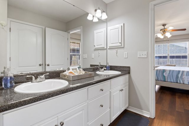 9412 Pouder Lane, Navarre, FL 32566